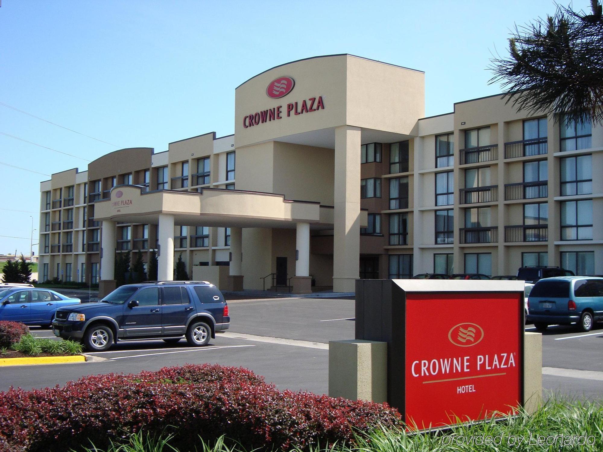 Radisson Hotel Lenexa Overland Park ภายนอก รูปภาพ